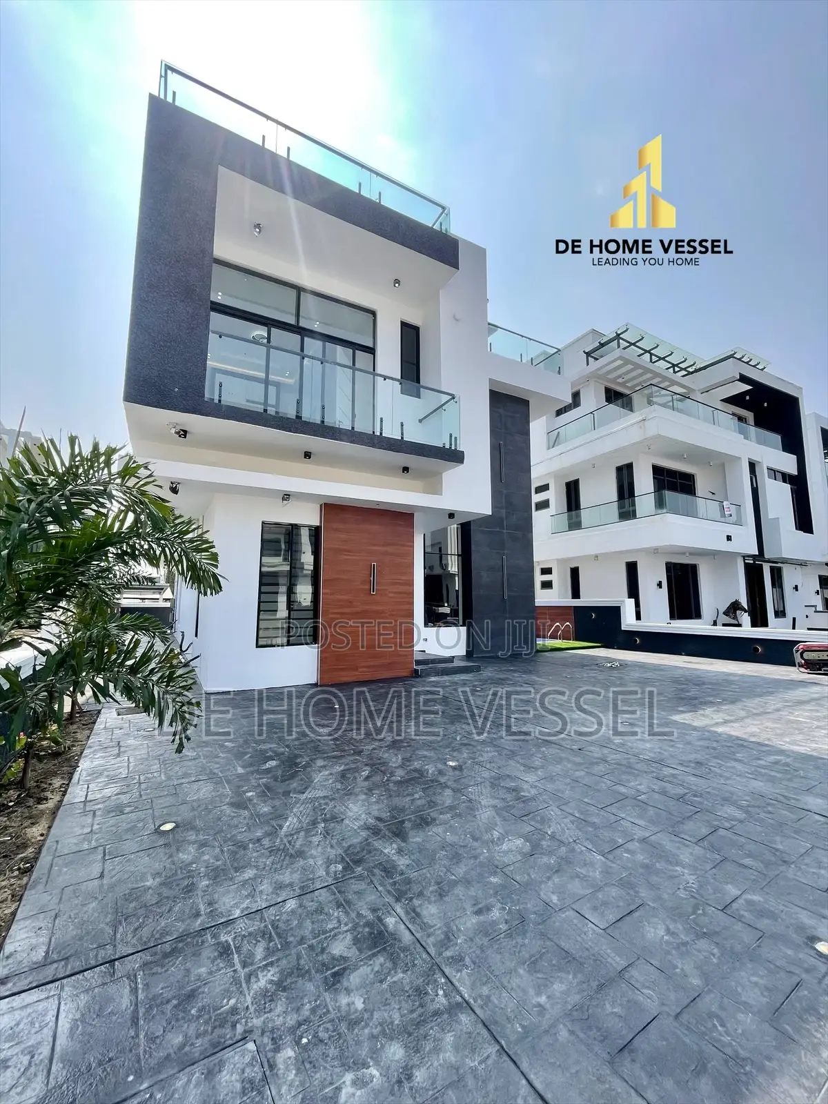 5bdrm Duplex in Lekki for sale in Lekki