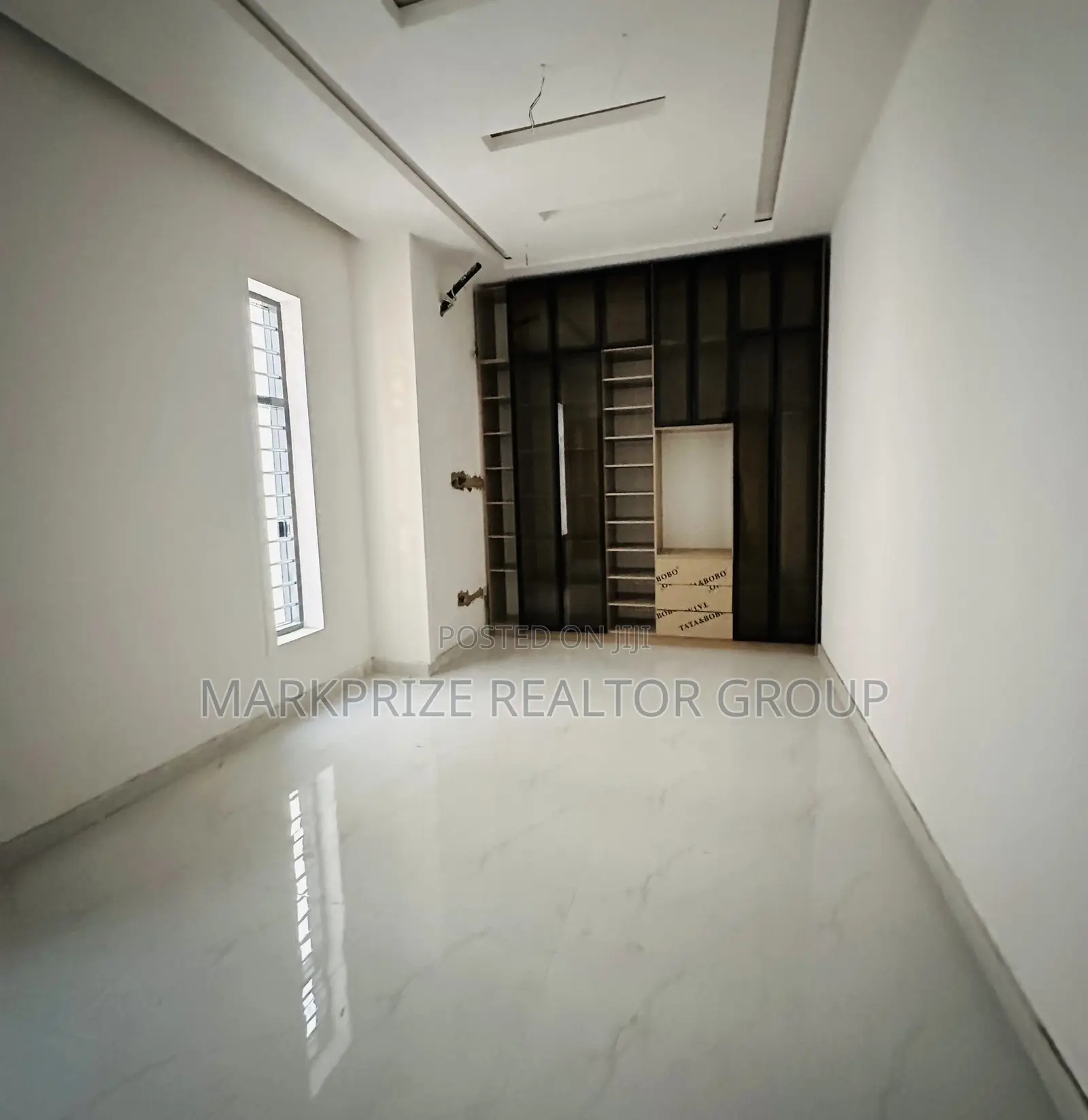 5bdrm Duplex in Omole Phase 1 Lagos for sale in Omole Phase 1