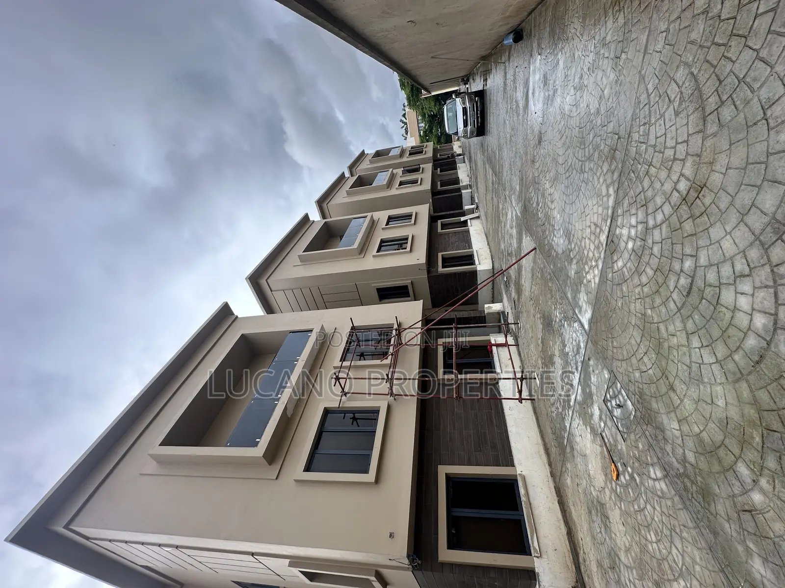 5bdrm Duplex in Jabi District for sale in Jabi