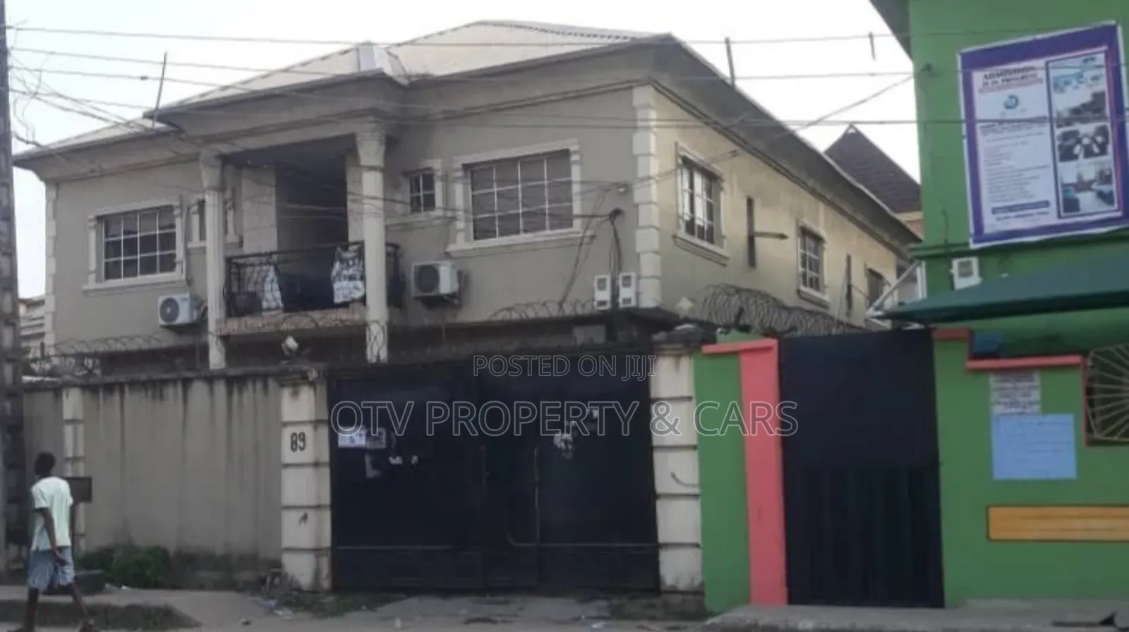8bdrm Block of Flats in Ebute Metta for sale in Ebute Metta