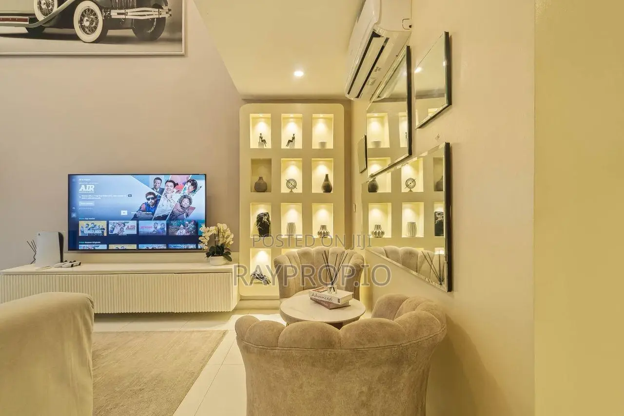 2 Bedroom Shortlet in Lekki Phase 1 in Lekki Phase 1