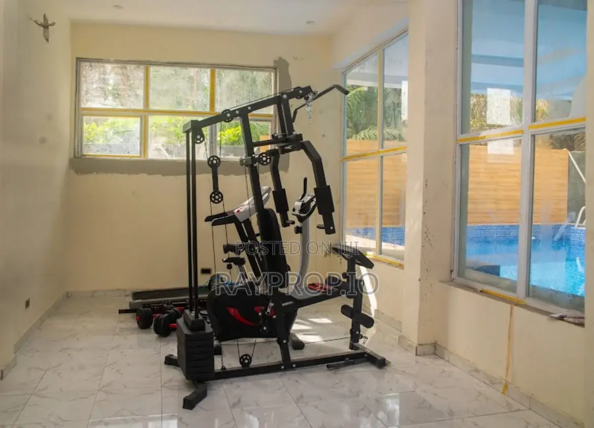 1 Bedroom Shortlet in Chevron Lekki in Chevron