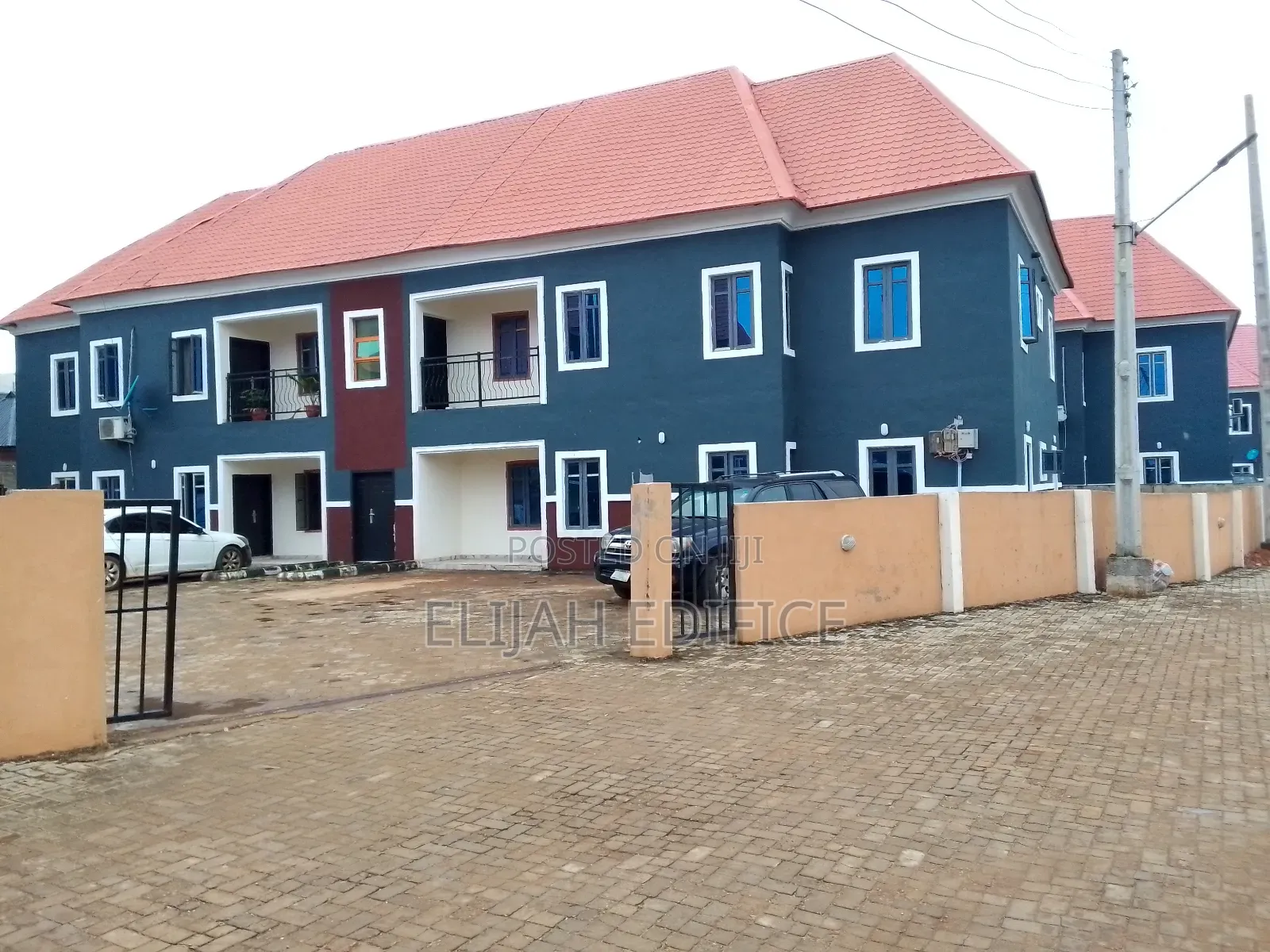 Furnished 3bdrm Block of Flats in Wiltop Omitoro, Ijede / Ikorodu in Ijede / Ikorodu