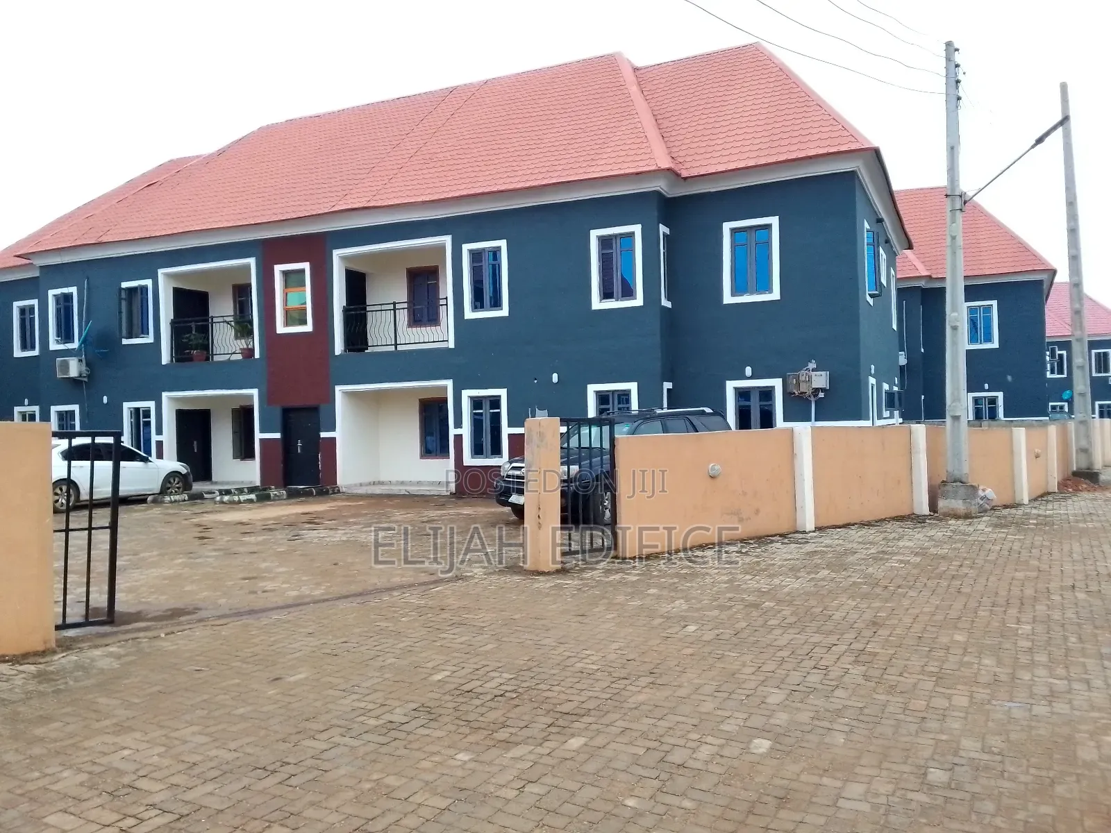 Furnished 3bdrm Block of Flats in Wiltop Omitoro, Ijede / Ikorodu in Ijede / Ikorodu