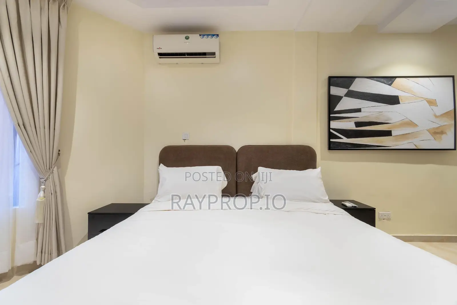 1 Bedroom Shortlet in Lekki Phase 1 in Lekki Phase 1
