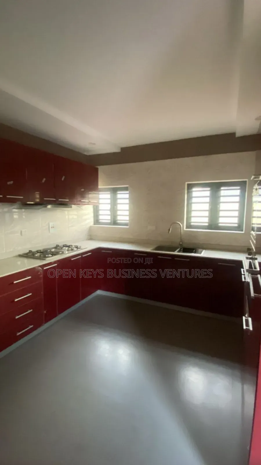 Furnished 5bdrm Duplex in Onireke Gra, Jericho for sale in Jericho
