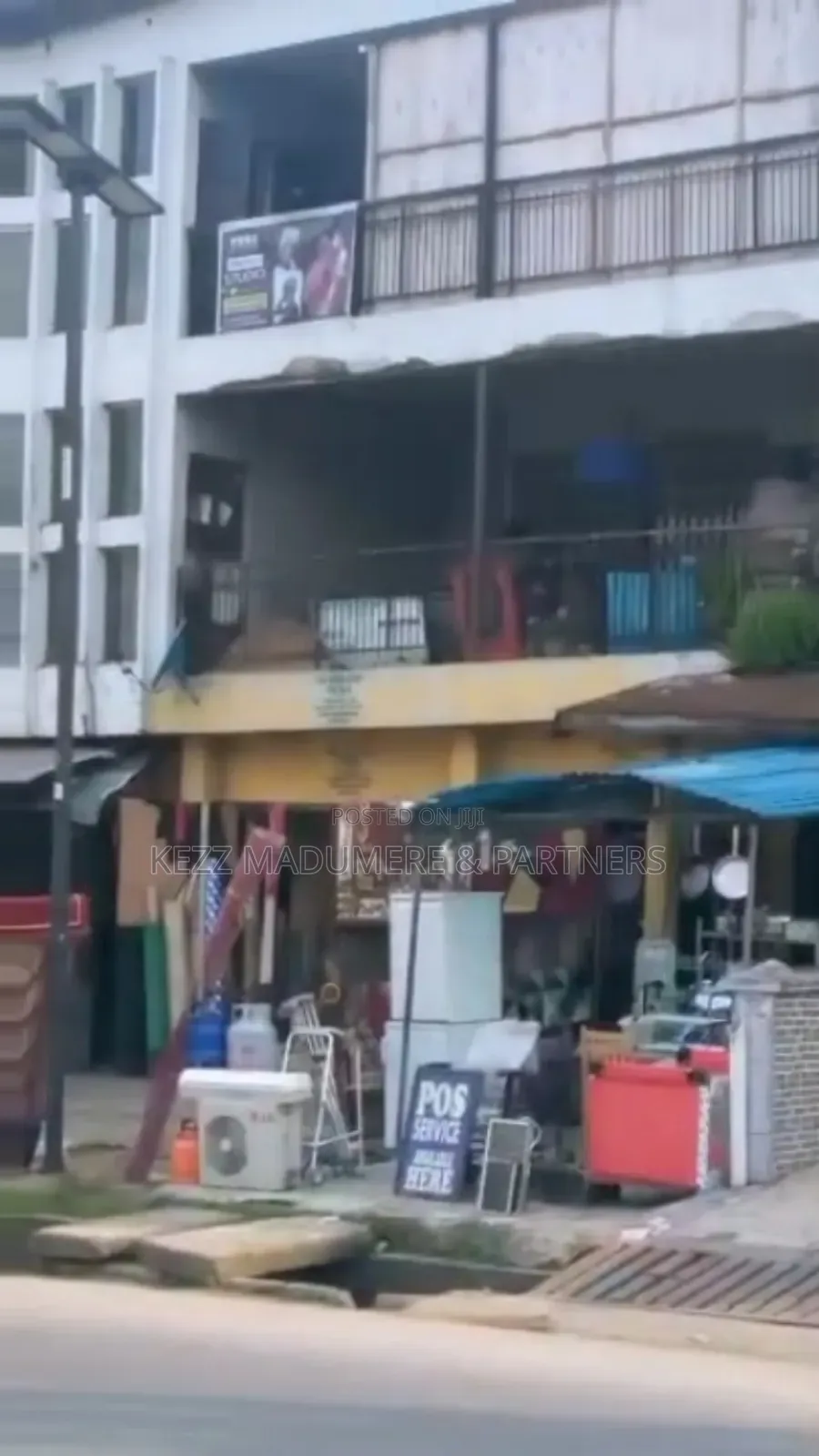 For Sale : 2 Storey Building at Okigwe Road, Aba, Abia State in Aba North