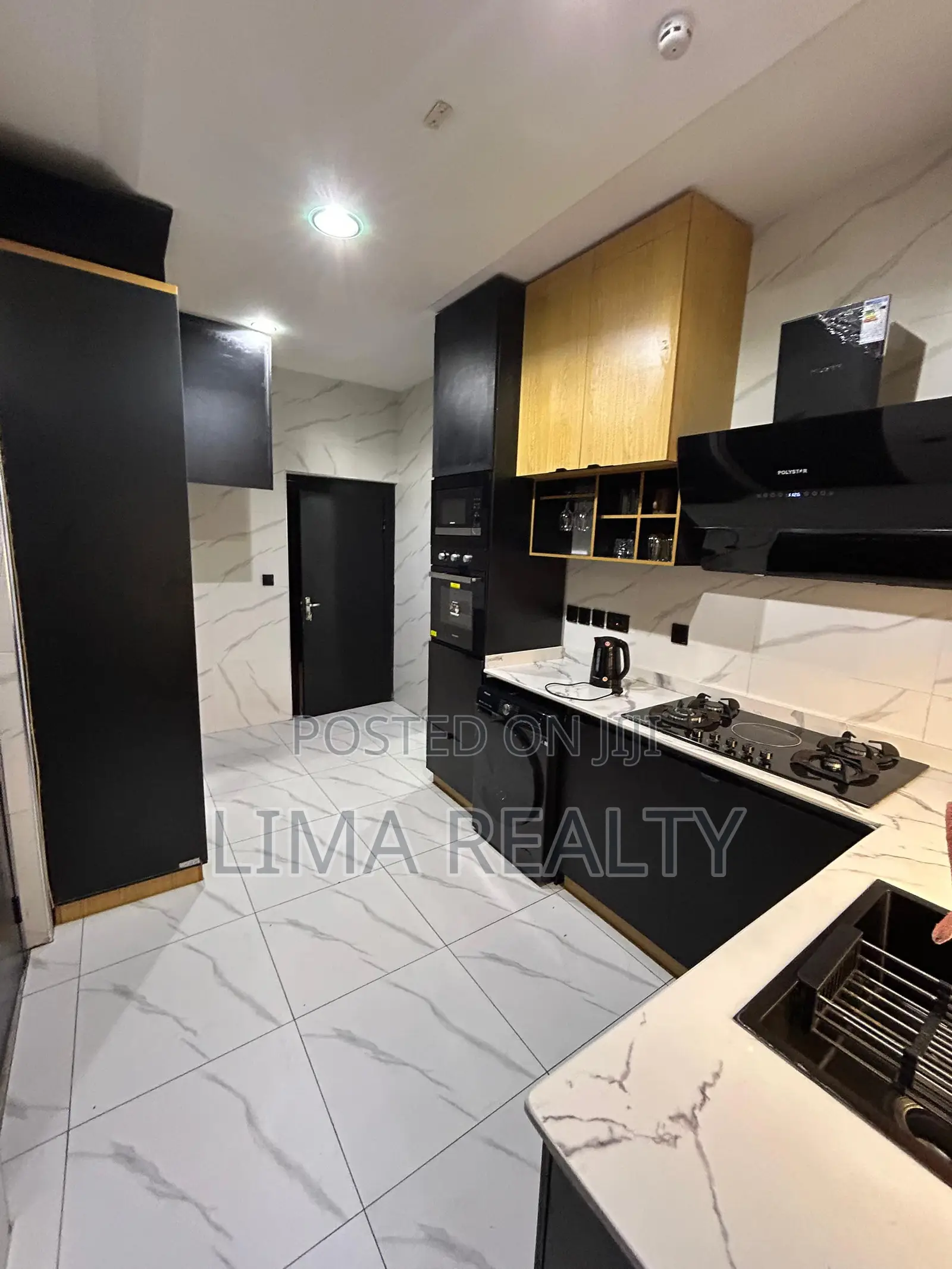 Luxury 3 Bed Vi in Ademola Adetokunbo