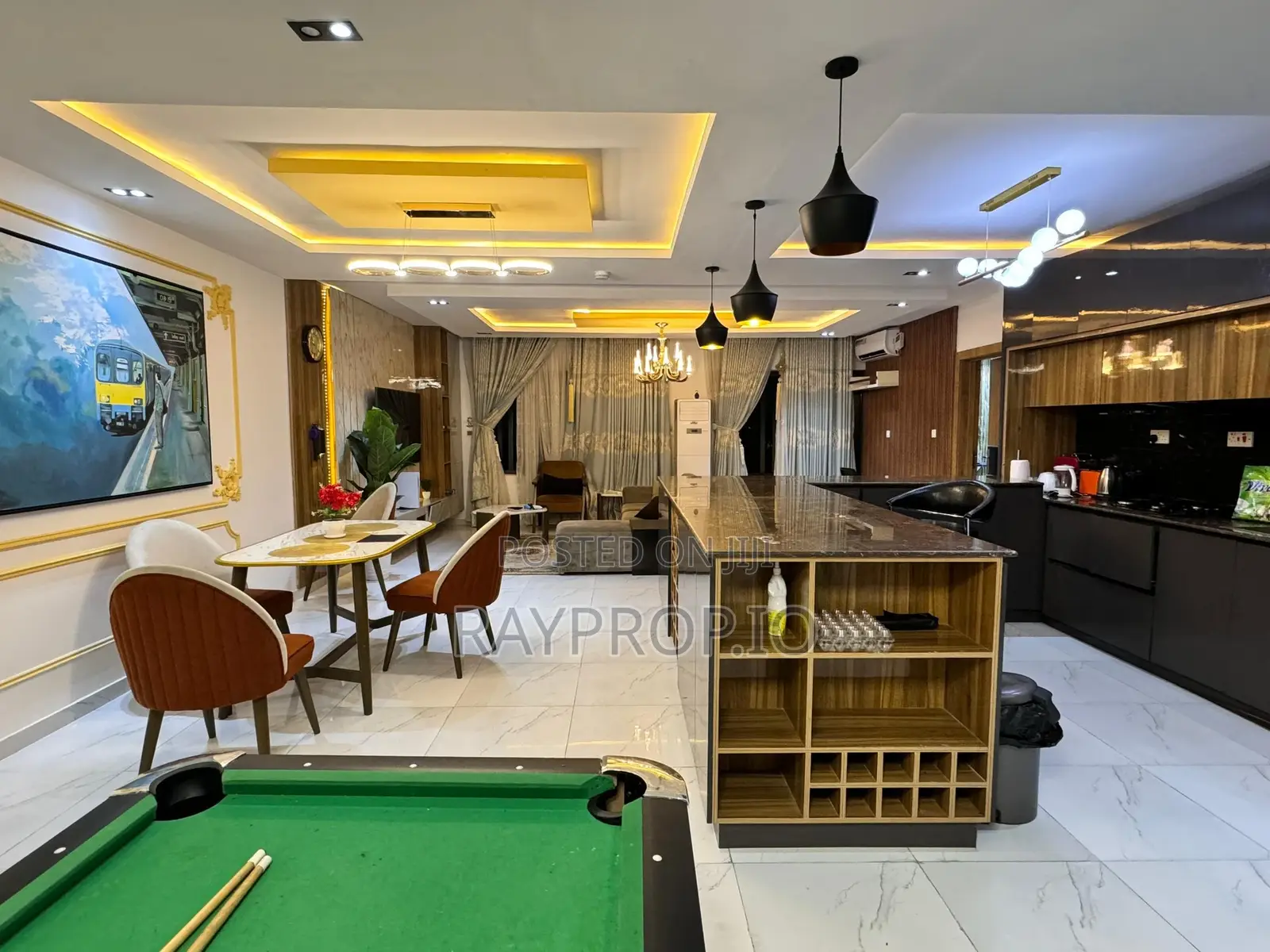 2 Bedroom Shortlet in Lekki Phase 1 in Lekki Phase 1