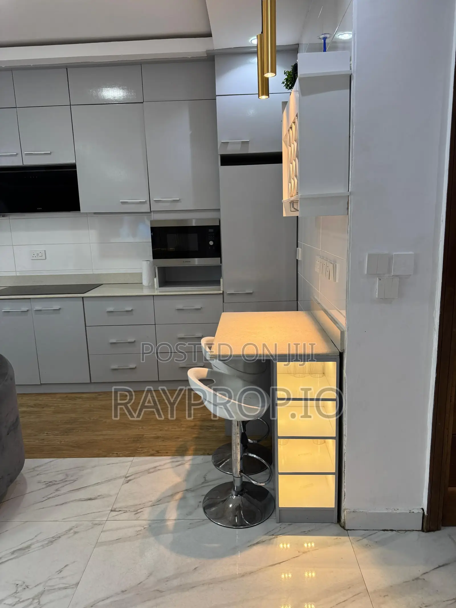 2 Bedroom Shortlet Lekki Phase 1 in Lekki Phase 1