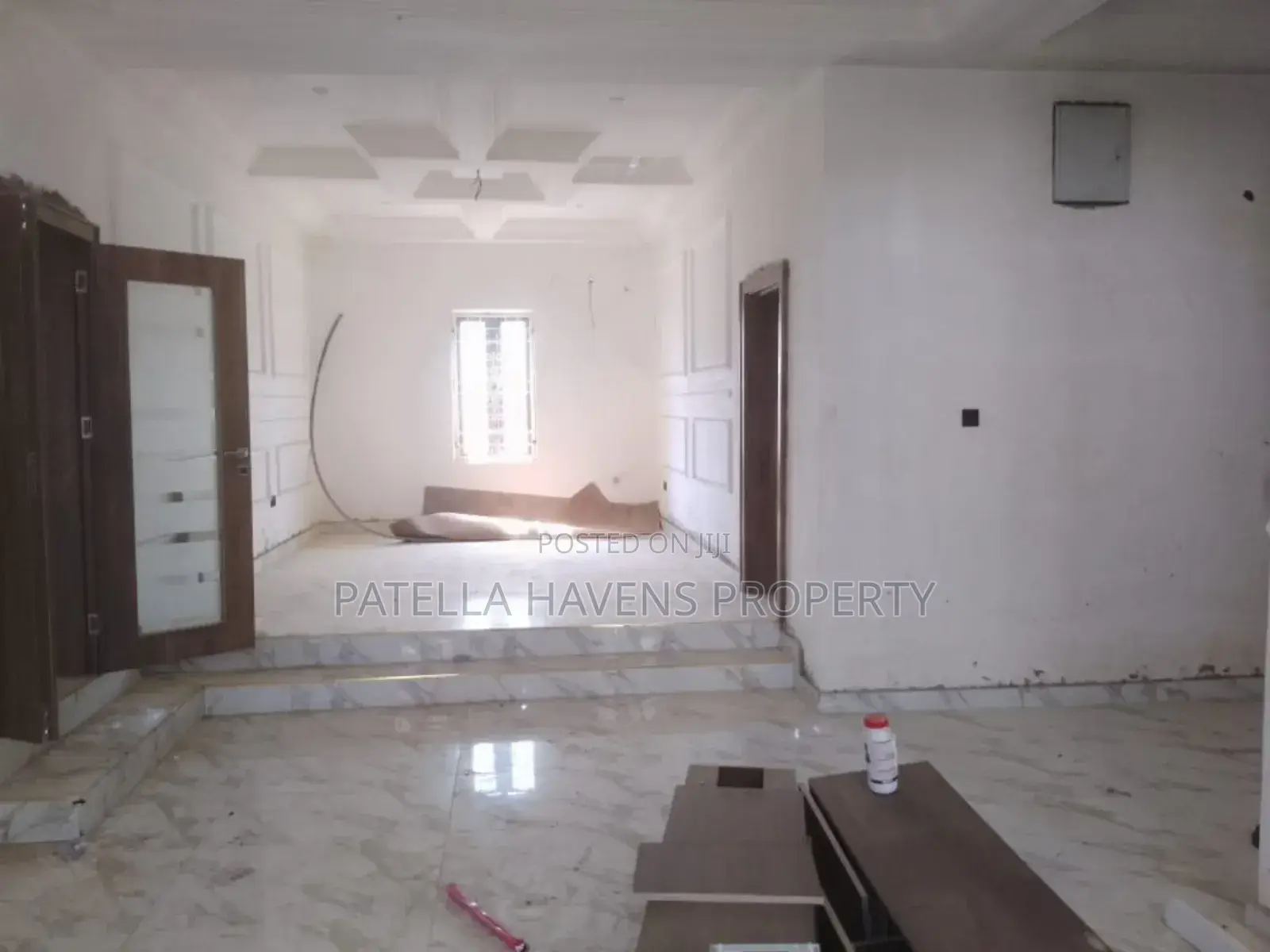 4bdrm Duplex in Lugbe District for sale in Lugbe District