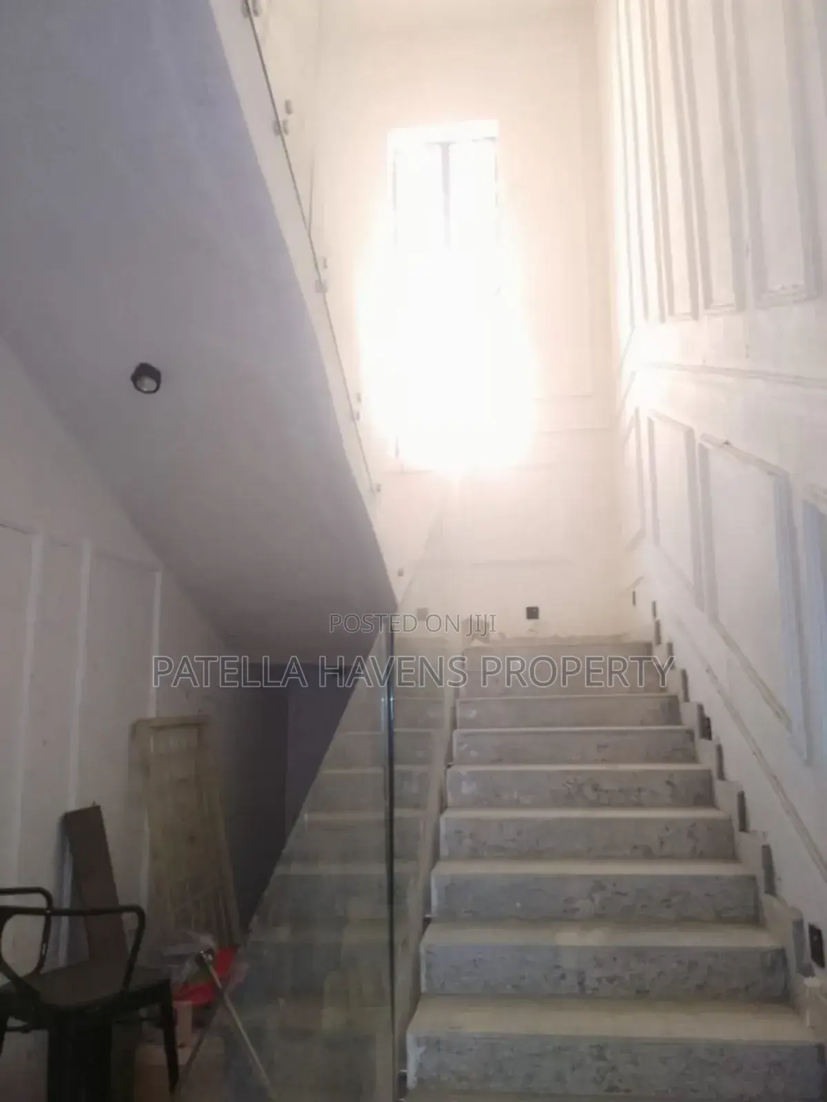 4bdrm Duplex in Lugbe District for sale in Lugbe District