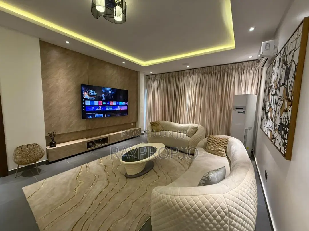 3 Bedroom Shortlet in Ikoyi in Banana Island