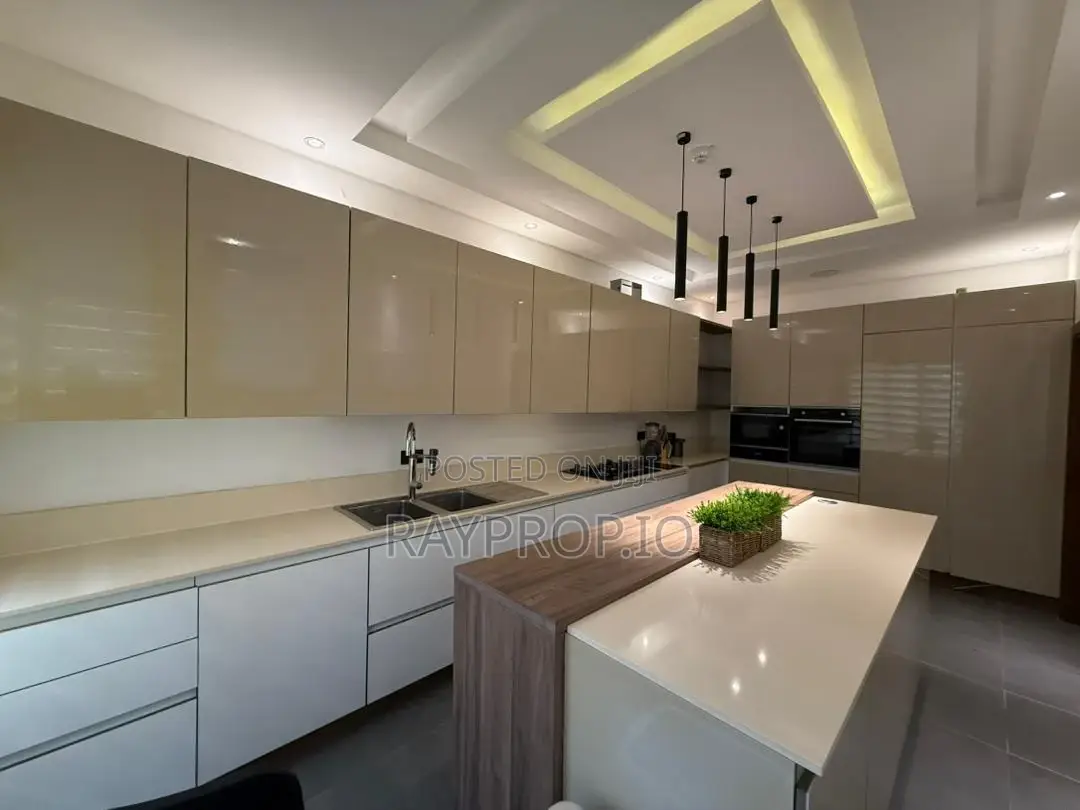 3 Bedroom Shortlet in Ikoyi in Banana Island