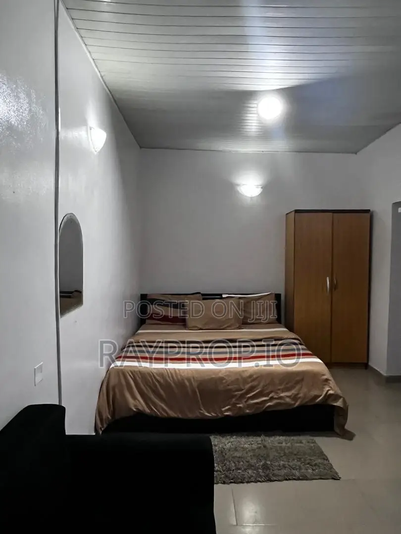 545383vb - 1 Bedroom Shortlet in Ajah in Lekki Gardens Estate