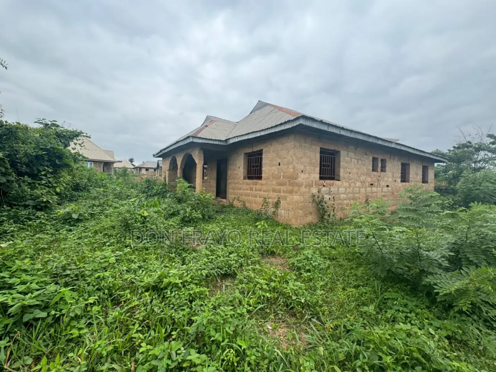 4bdrm Bungalow in Saribi Tose, Moniya for sale in Moniya