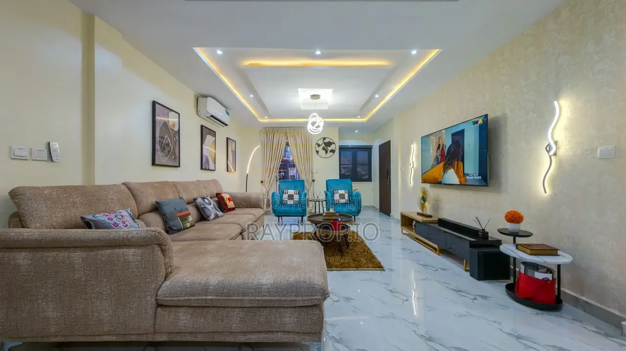 2 Bedroom Shortlet in Osapa London Lekki in Osapa london