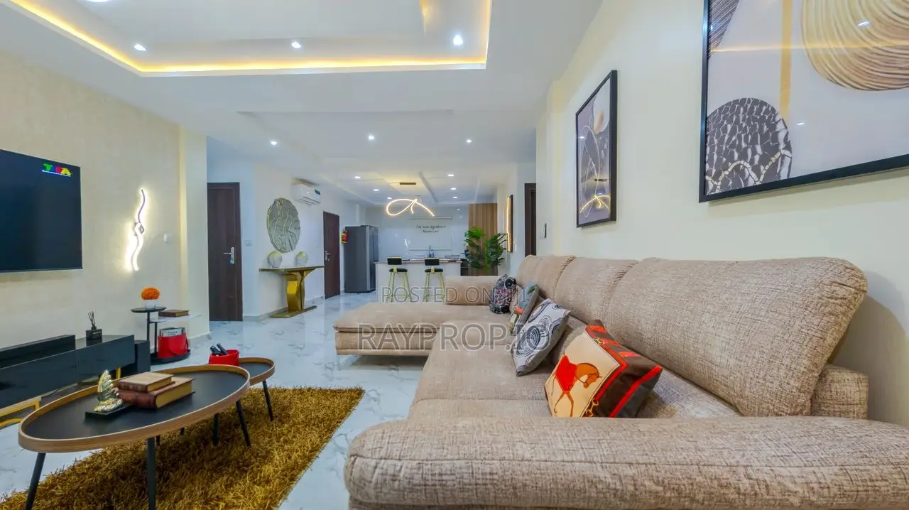 2 Bedroom Shortlet in Osapa London Lekki in Osapa london