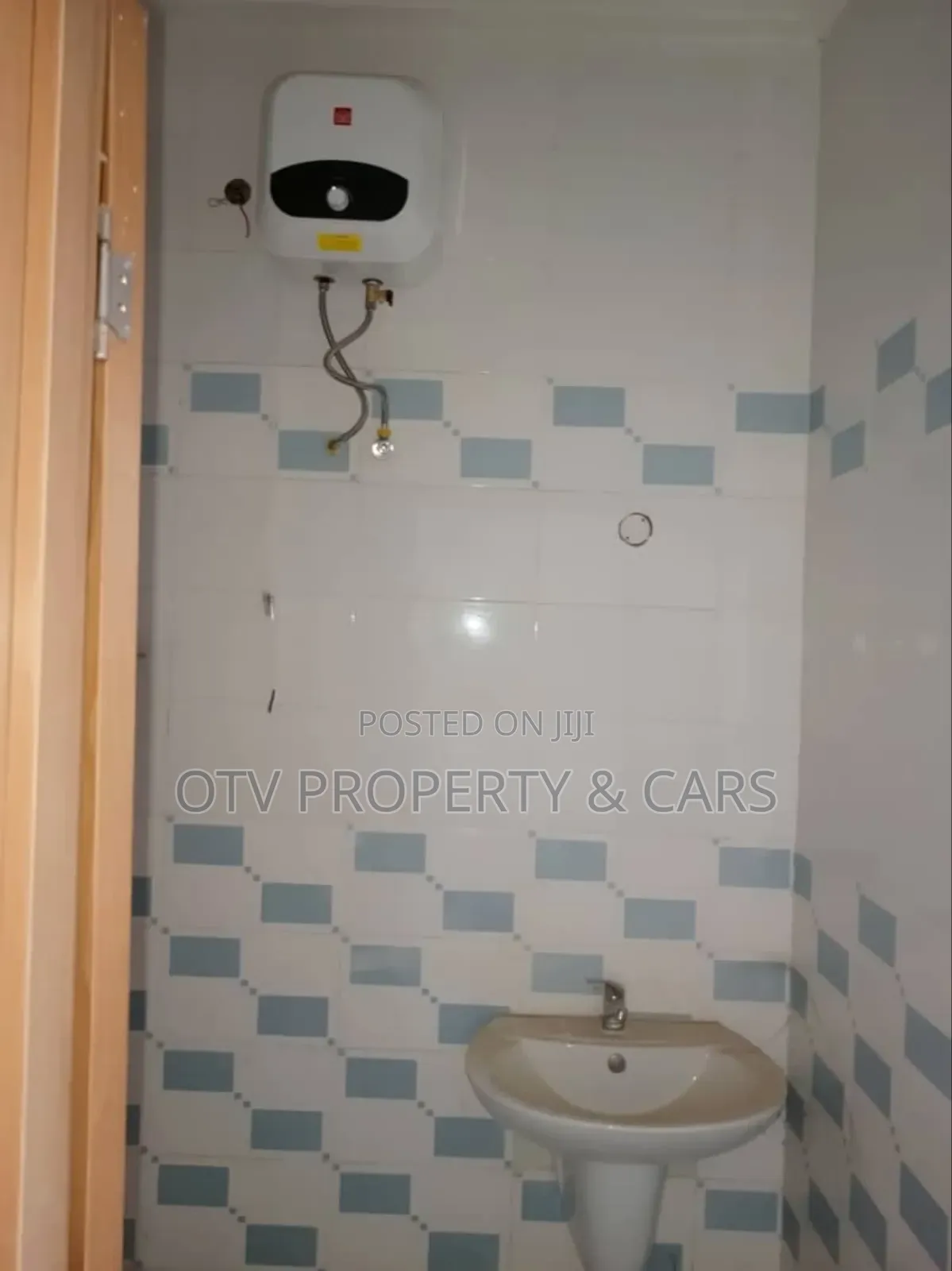 Furnished 5bdrm Townhouse / Terrace in Guzape District for rent in Guzape District