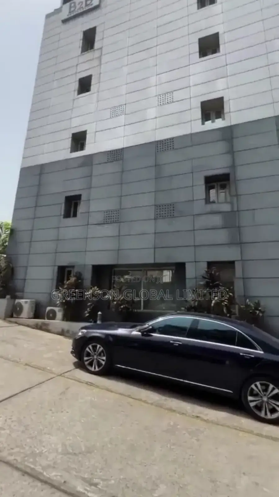 Multipurpose Complex of Classic Hotel in Zone 4 / Wuse