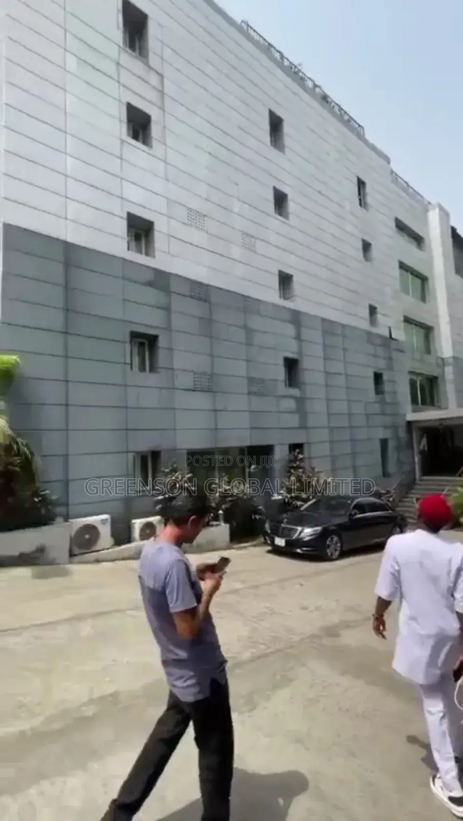 Multipurpose Complex of Classic Hotel in Zone 4 / Wuse