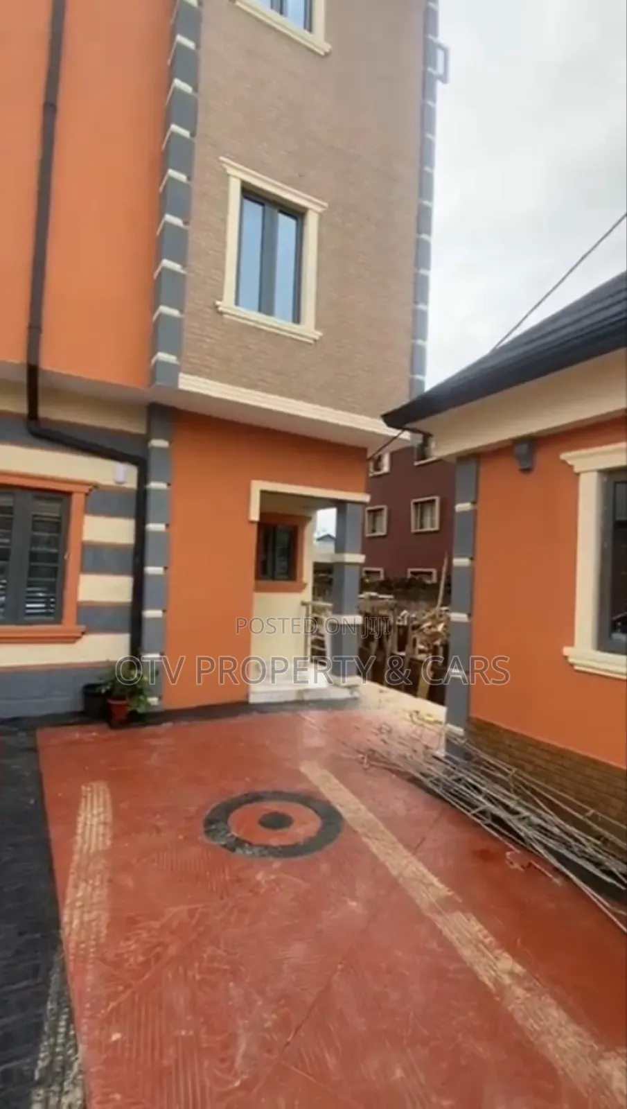 Furnished 13bdrm Block of Flats in Shomolu for sale in Shomolu