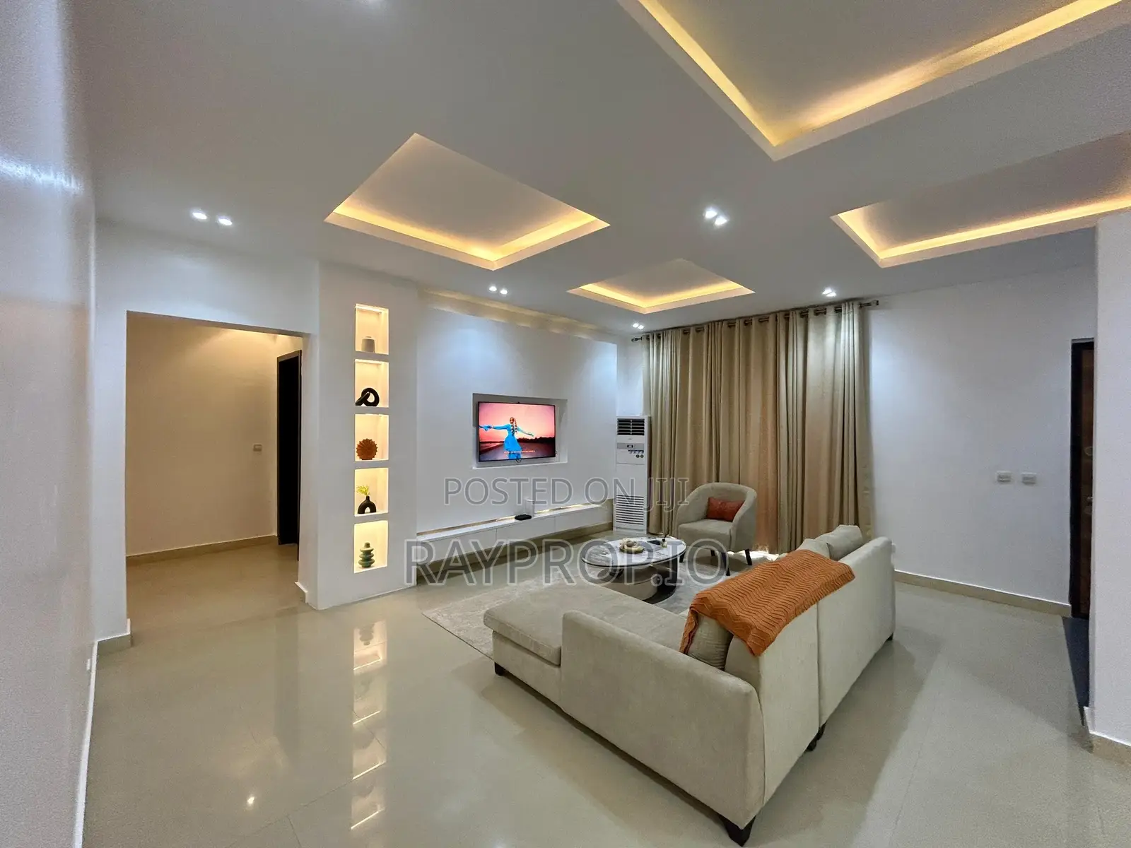 718492jt - 3 Bedroom Shortlet in Ikoyi in Bourdillon