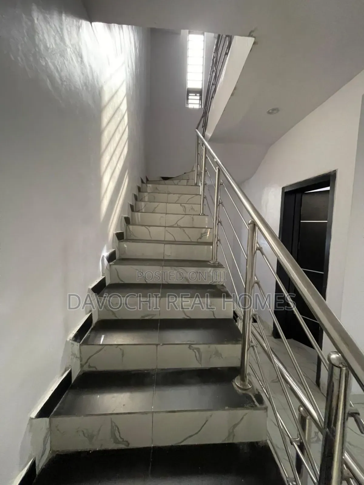 Now Selling!! 4bedroom Semi Detached Duplex for Sale in Osapa london