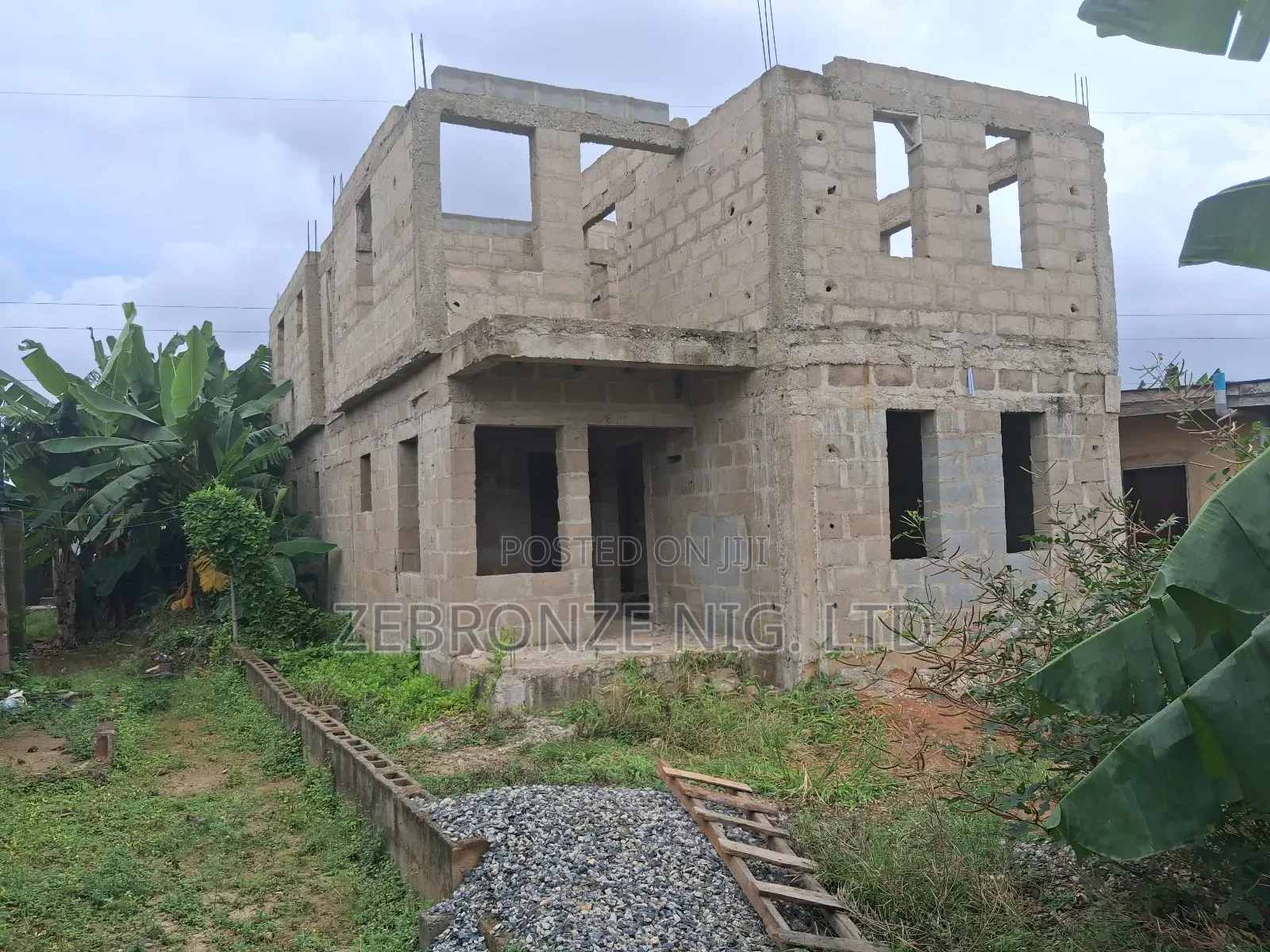 4bdrm Duplex in Igbajo Crescent, Ifako-Ijaiye for sale in Ifako-Ijaiye