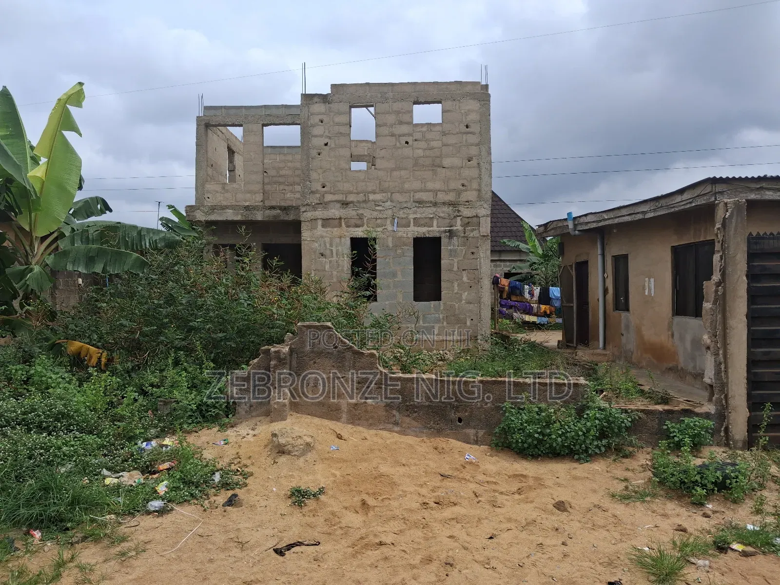 4bdrm Duplex in Igbajo Crescent, Ifako-Ijaiye for sale in Ifako-Ijaiye