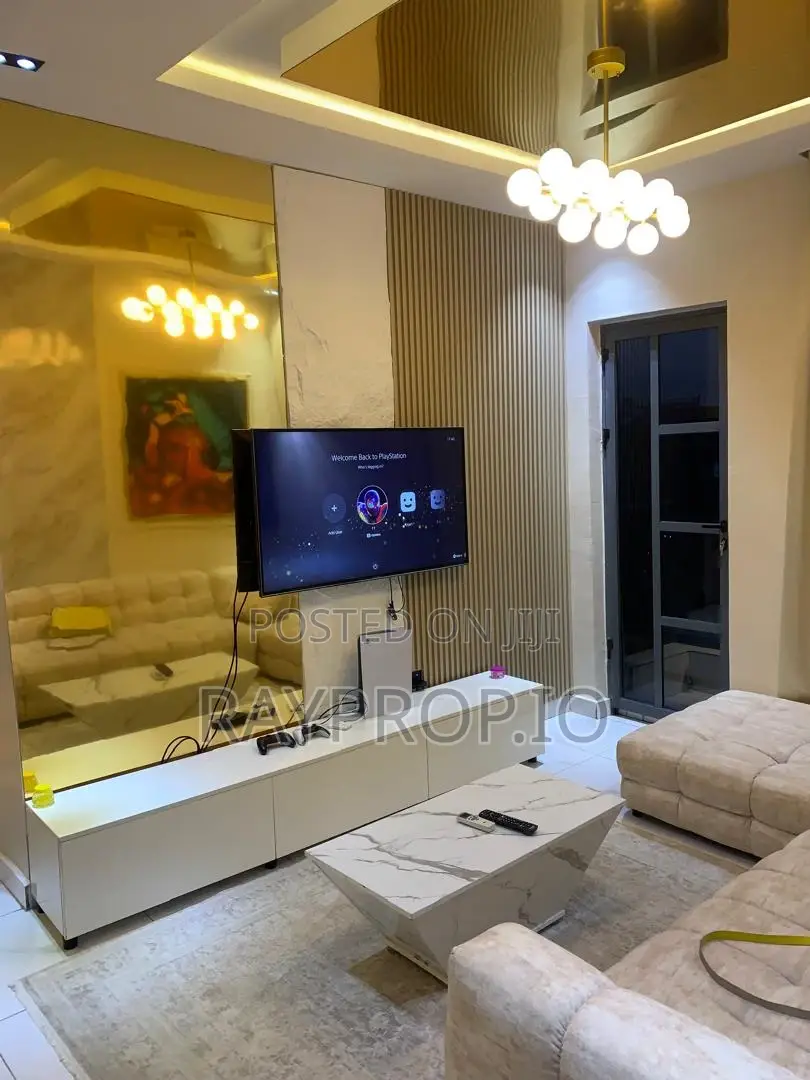 758770yl - 1 Bedroom Shortlet in Ologolo Lekki in Ologolo