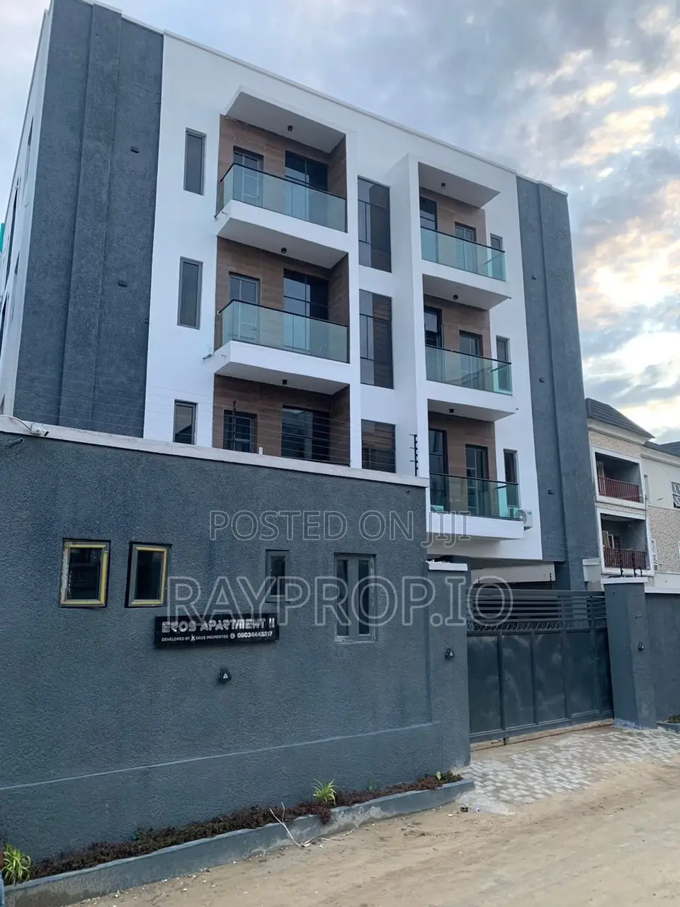 758770yl - 1 Bedroom Shortlet in Ologolo Lekki in Ologolo