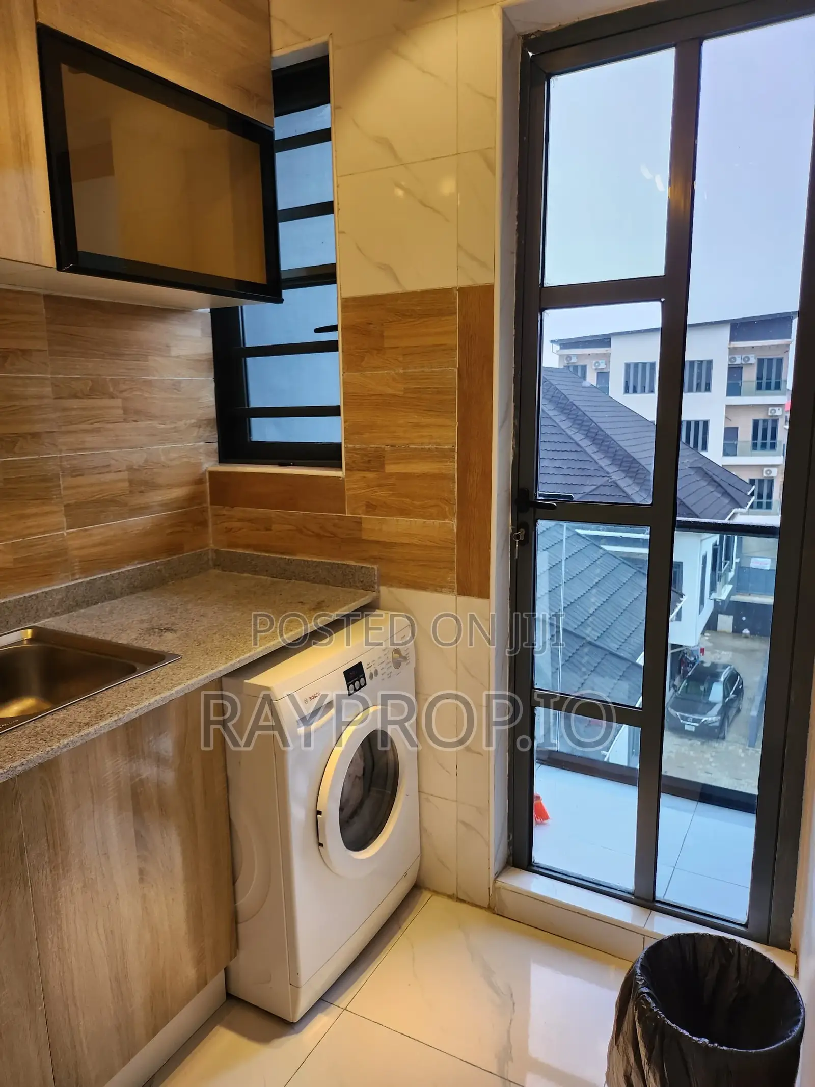 758770yl - 1 Bedroom Shortlet in Ologolo Lekki in Ologolo
