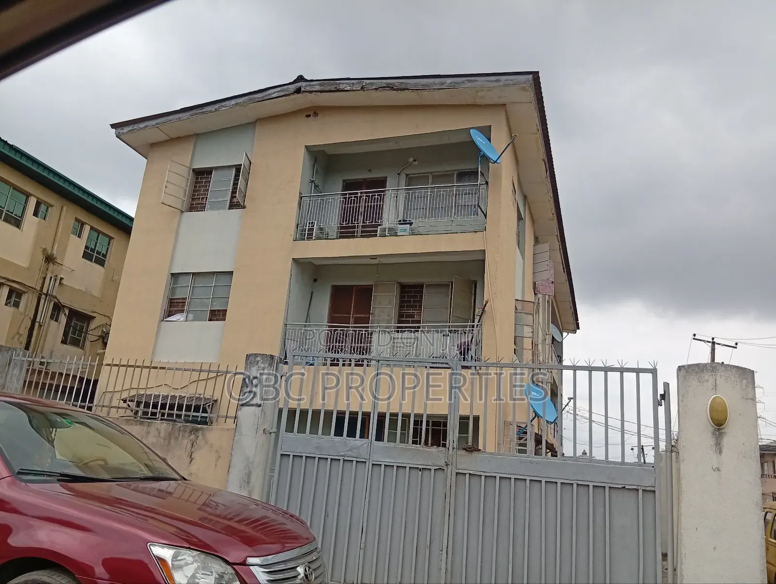 2bdrm Block of Flats in Soluyi for sale in Soluyi