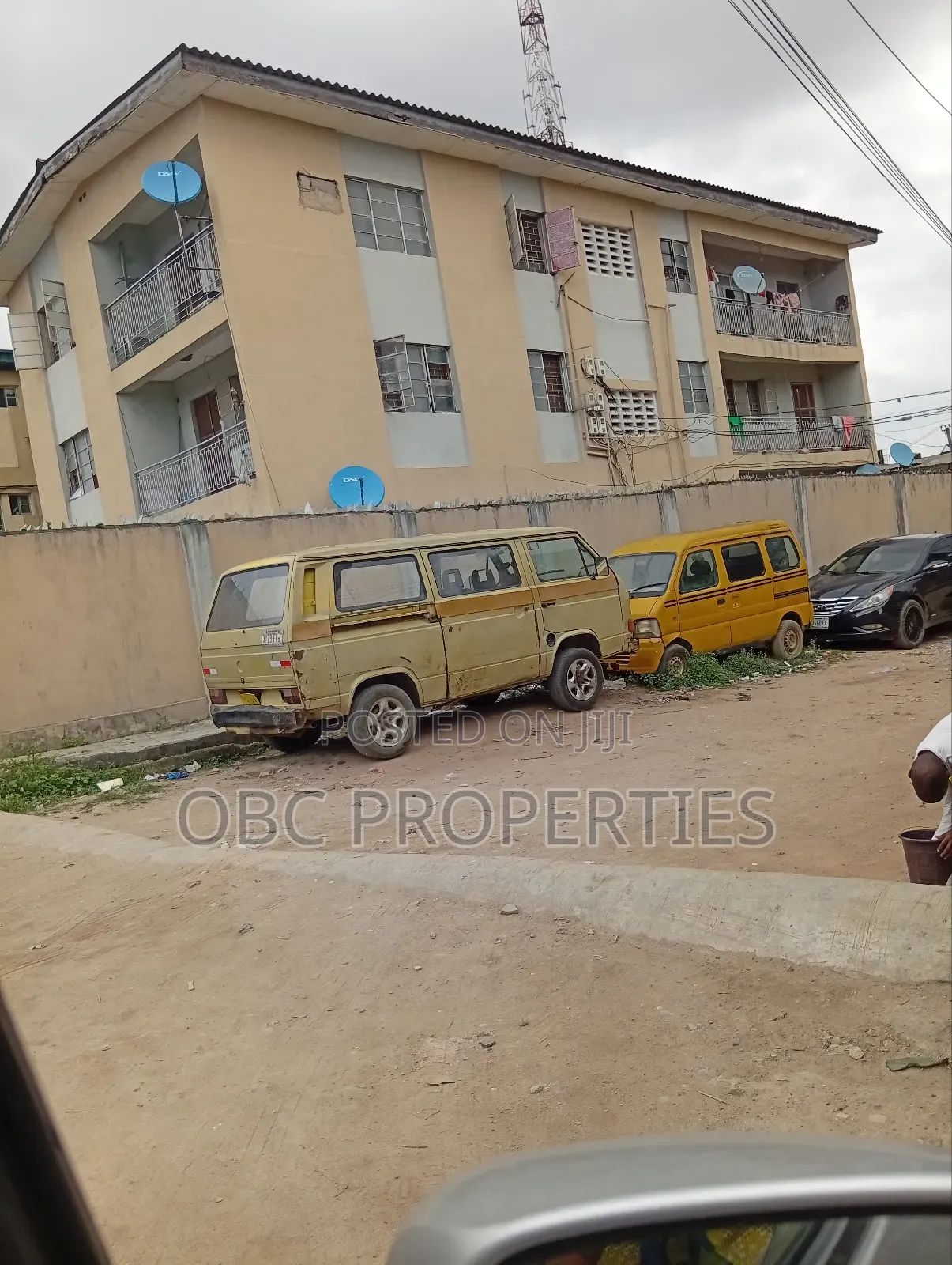 2bdrm Block of Flats in Soluyi for sale in Soluyi