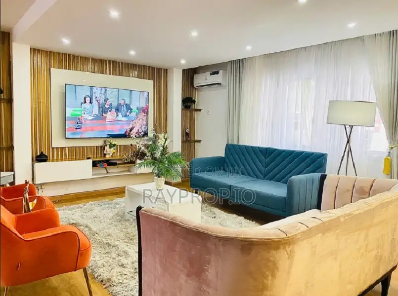 3 Bedroom Shortlet in Victoria Island in Sanusi Fafunwa