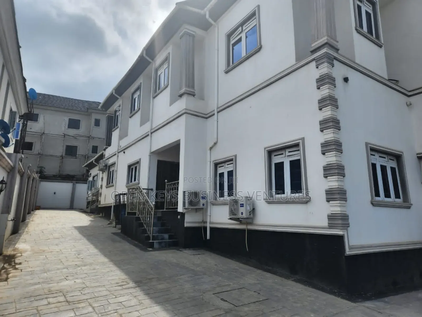 Furnished 5bdrm Duplex in Omololu Olunloyo Gra, Rind Road for sale in Rind Road