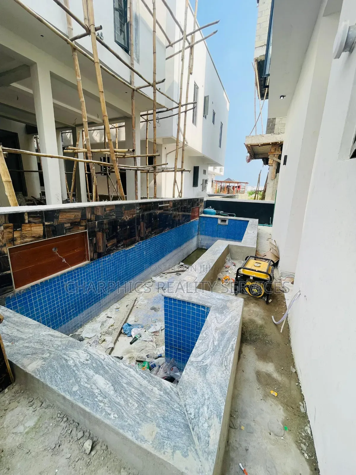 5bdrm Duplex in Lekki for sale in Lekki