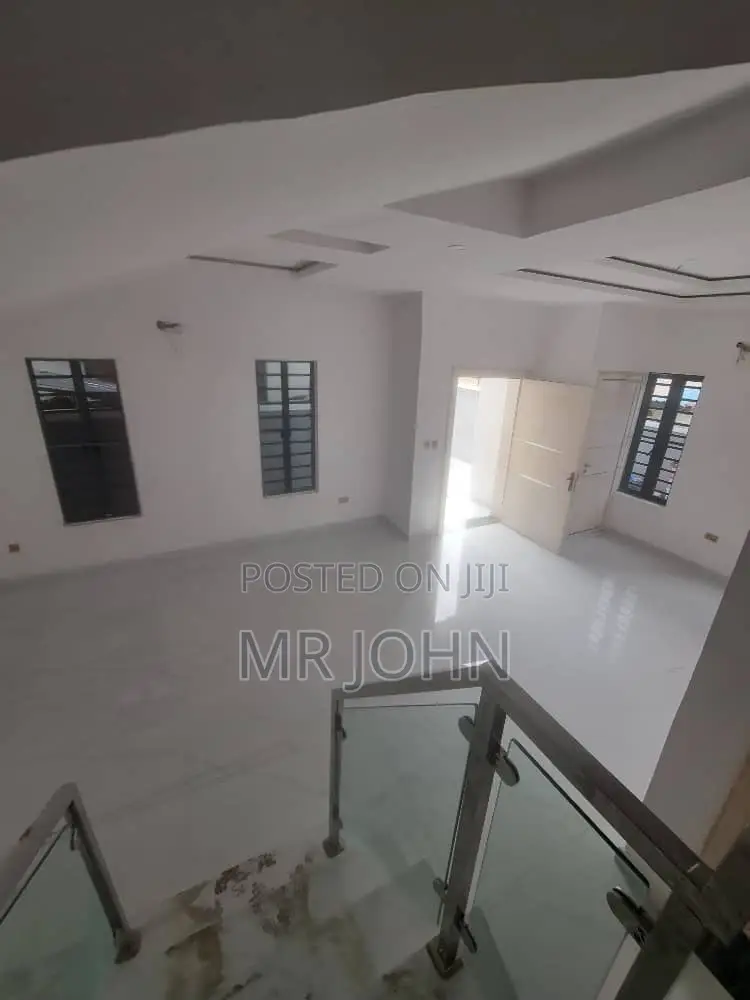 4bdrm House in Besides Blenco, Sangotedo for rent in Sangotedo
