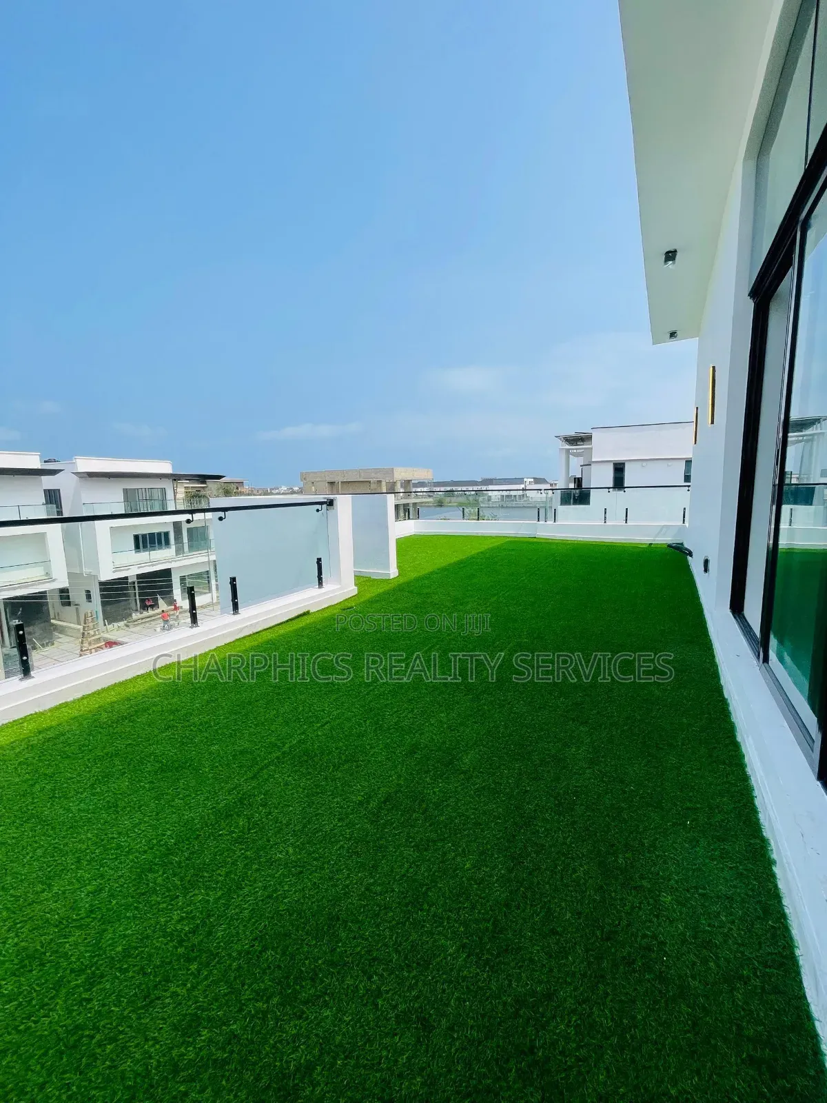 5bdrm Duplex in Lekki for sale in Lekki