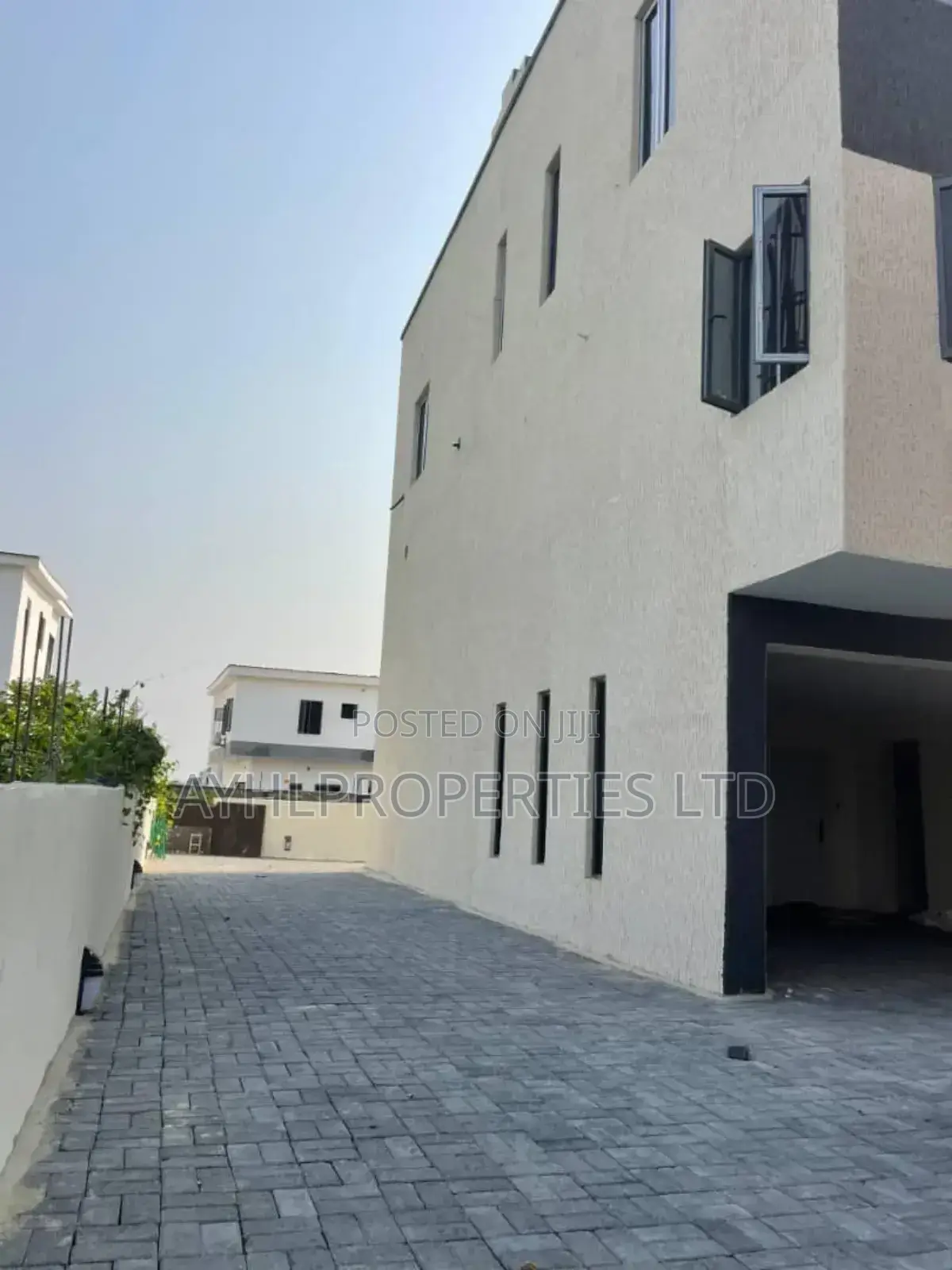 Ayhl Properties in VGC / Ajah
