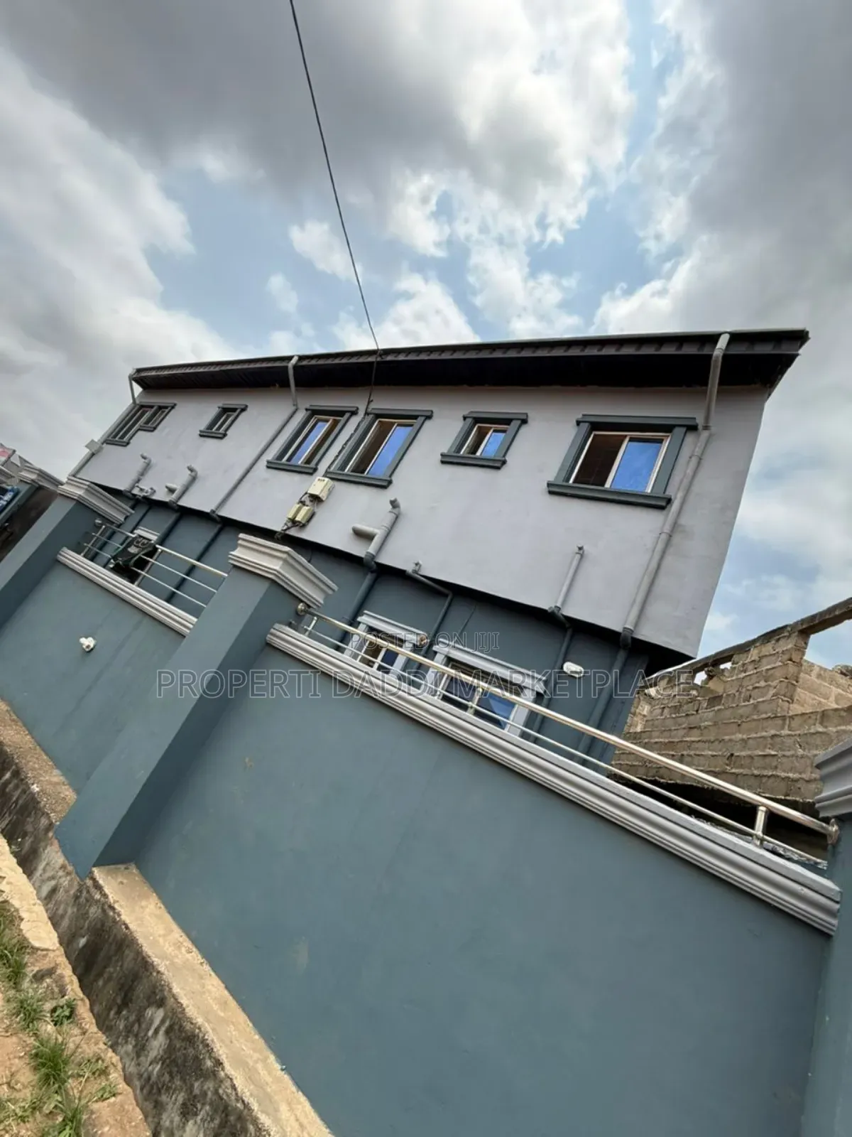 8bdrm Block of Flats in Abiola Farms Estate, Ayobo for sale in Ayobo