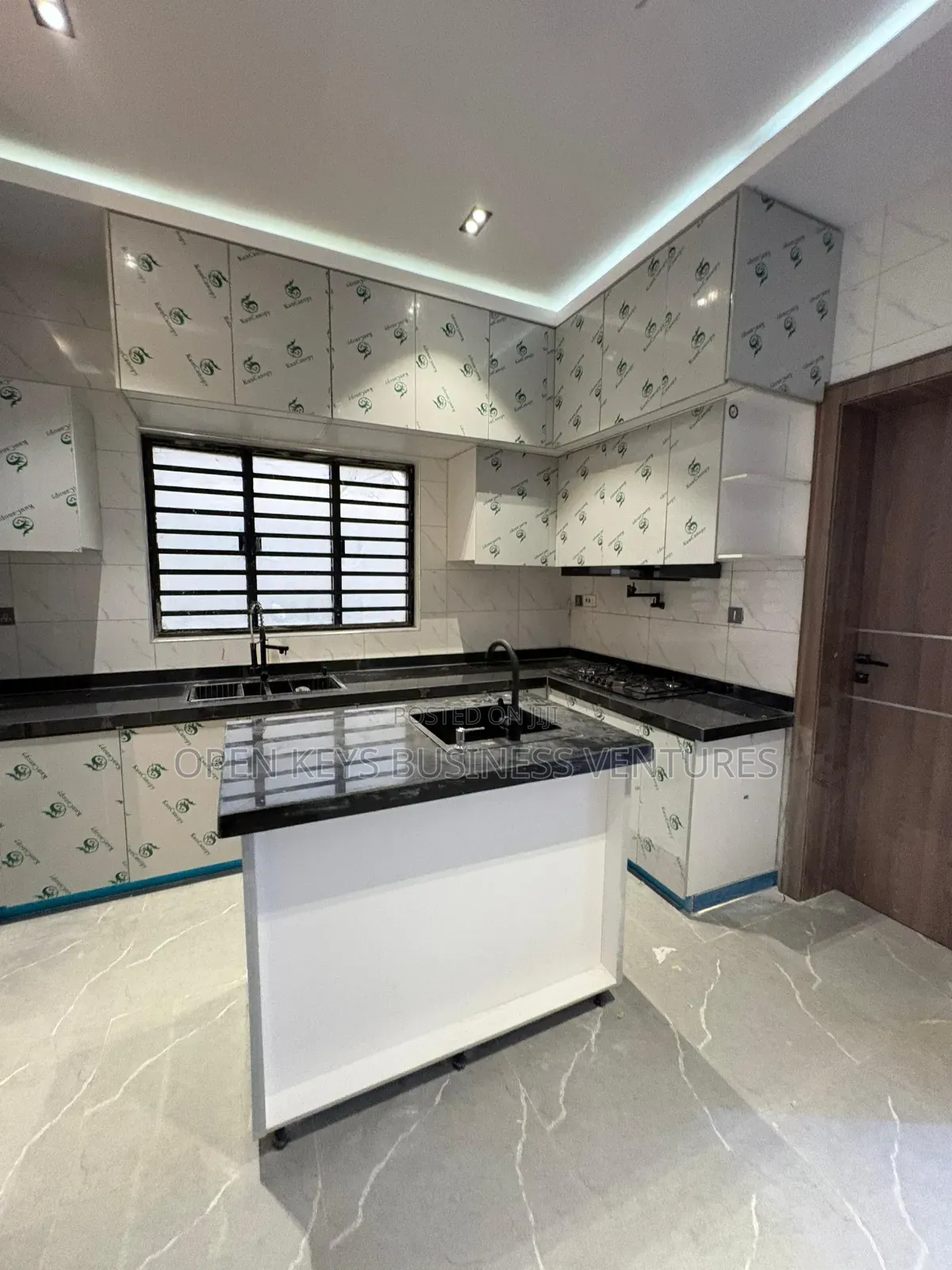 Furnished 4bdrm Duplex in Carlton Gate, Akobo for sale in Akobo