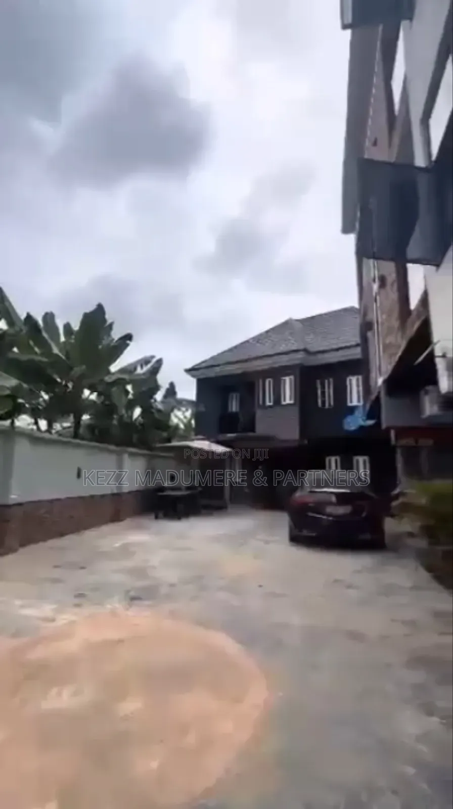 For Sale : 20 Rooms Hotel at by Aker Rd, Iwofe, Ph in Port-Harcourt