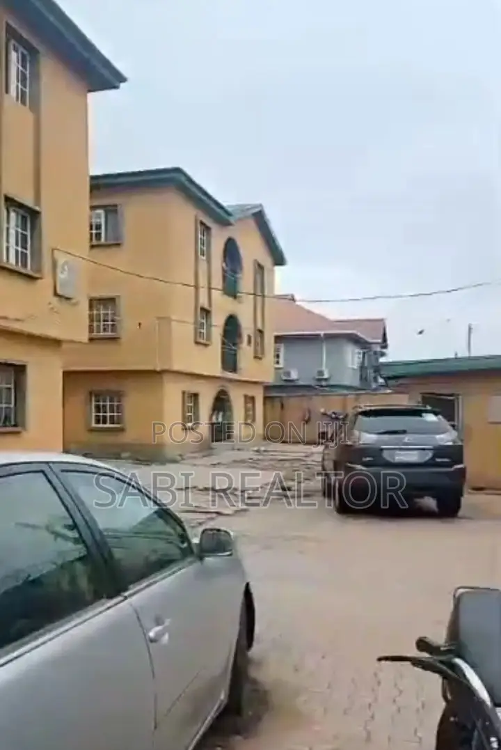 Furnished 3bdrm Block of Flats in Gowon, Egbeda for sale in Egbeda