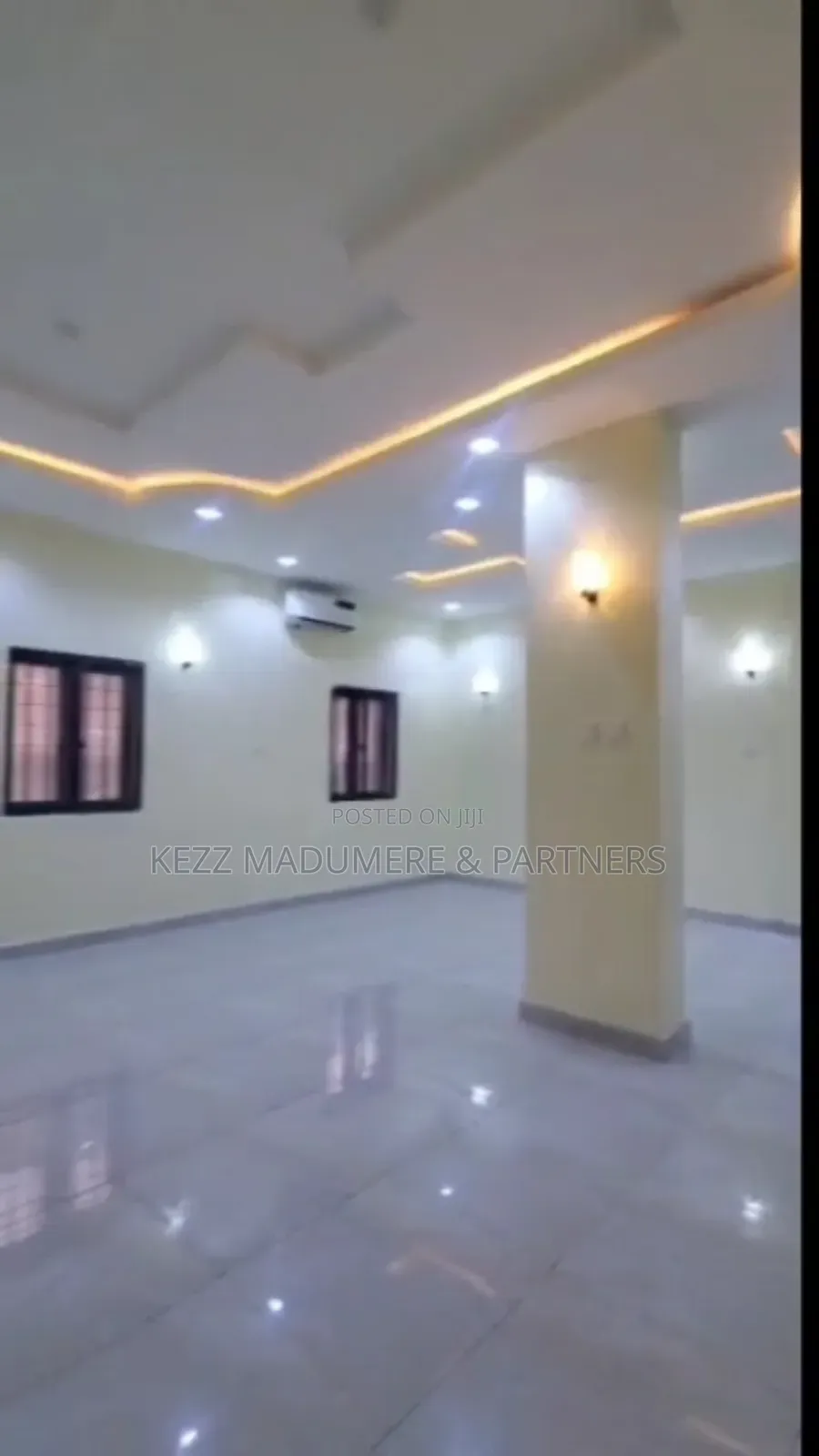 To Let: Massive Ground Floor Showroom in Port-Harcourt
