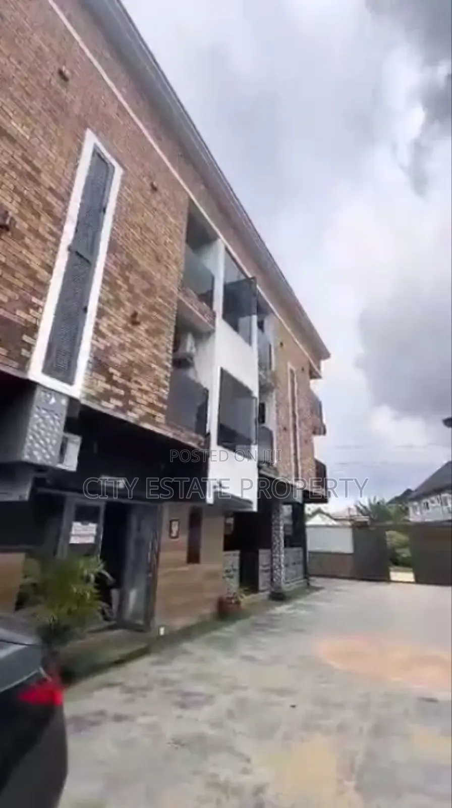 20 Rooms Hotel for Sale in Portharcourt in Port-Harcourt
