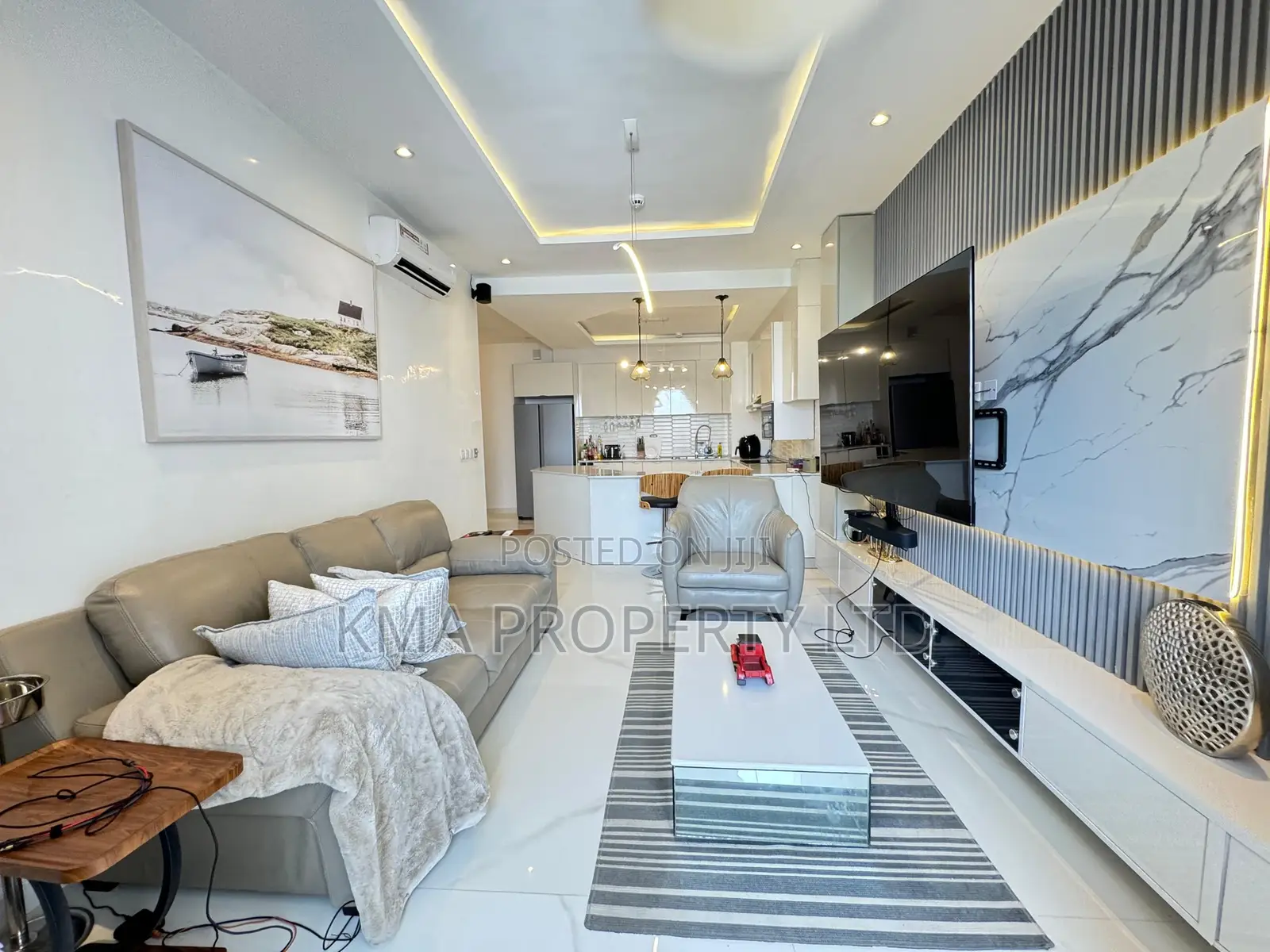 Luxurious 2 Bedroom Waterfront With Cinema Gym and Pool in Lekki Phase 1