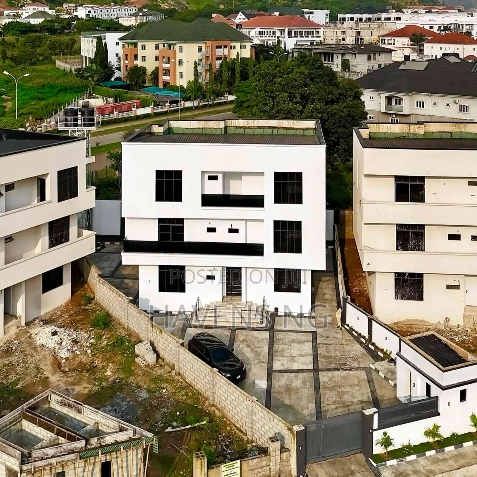 5bdrm Duplex in Katampe Extension for sale in Katampe Extension