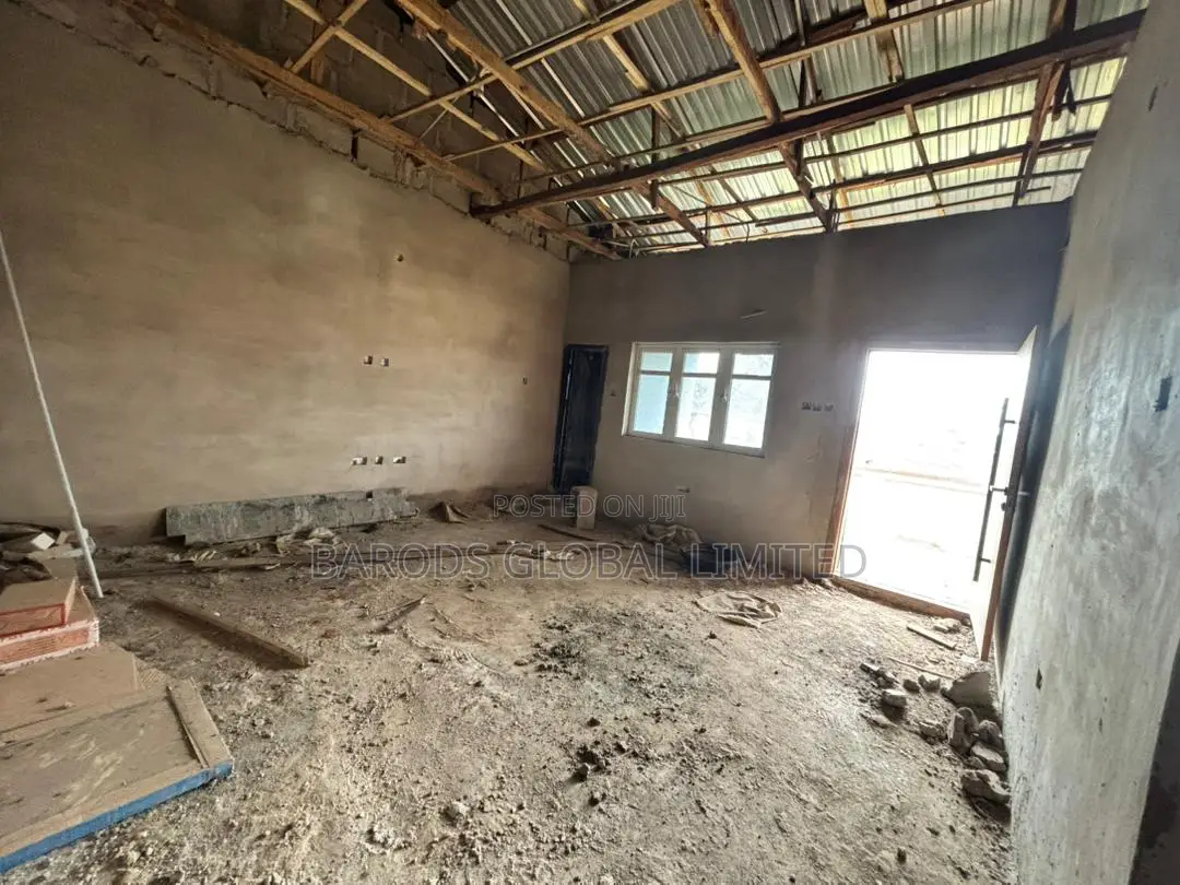 3bdrm Bungalow in Praise Court Estate,, Abeokuta South for sale in Abeokuta South